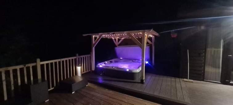 An Outdoor Enthusiasts Piece Of Heaven Apartamento Gairlochy Exterior foto