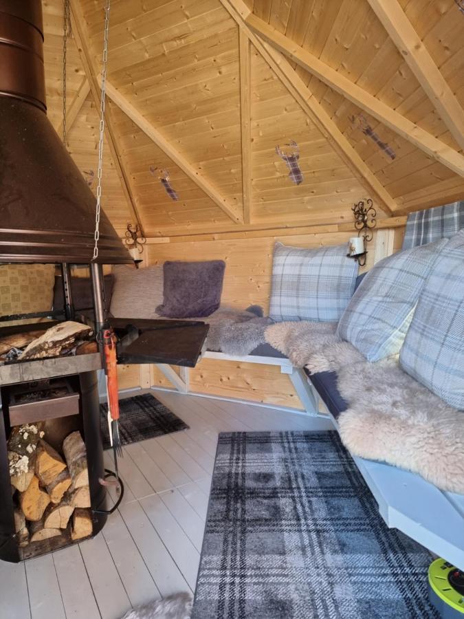 An Outdoor Enthusiasts Piece Of Heaven Apartamento Gairlochy Exterior foto